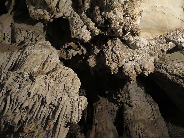 Grottes